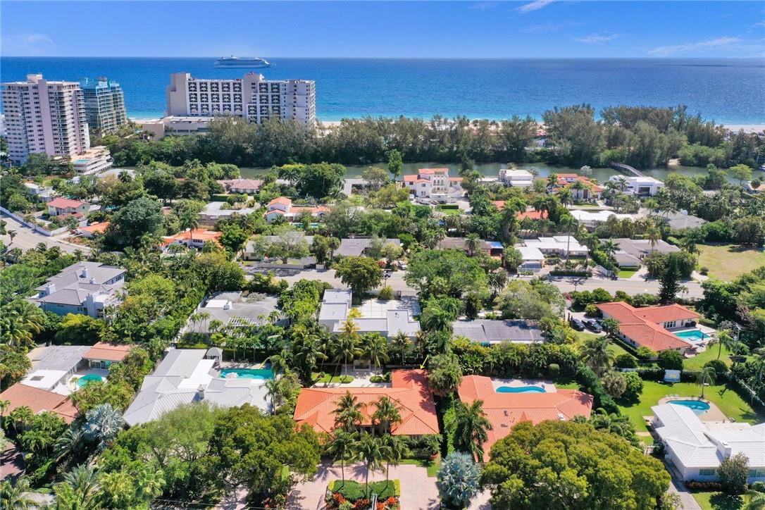 1330 E Lake Dr - Photo 2 of 50