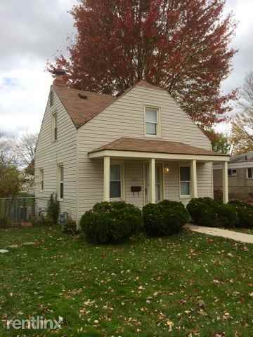 12111 Leverne - Photo 2 of 8