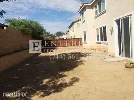 21539 Windstone Dr - Photo 2 of 10