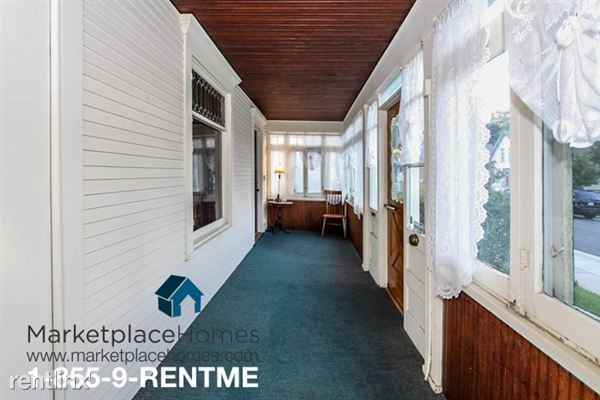 22 Michigan Ave - Photo 3 of 26