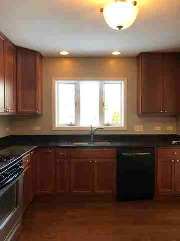 6812 N Kilbourn Ave - Photo 3 of 12