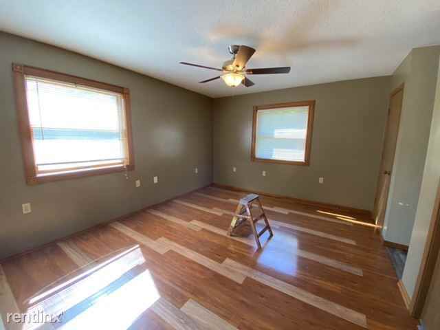 14402 Cornell Rd - Photo 3 of 11