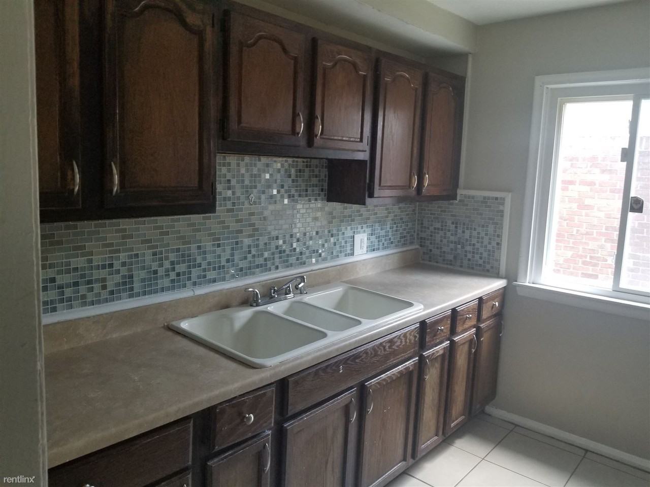 20044 Asbury Park - Photo 3 of 9