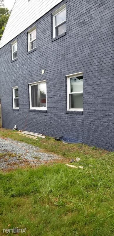 6309 Longfellow St - Photo 2 of 25