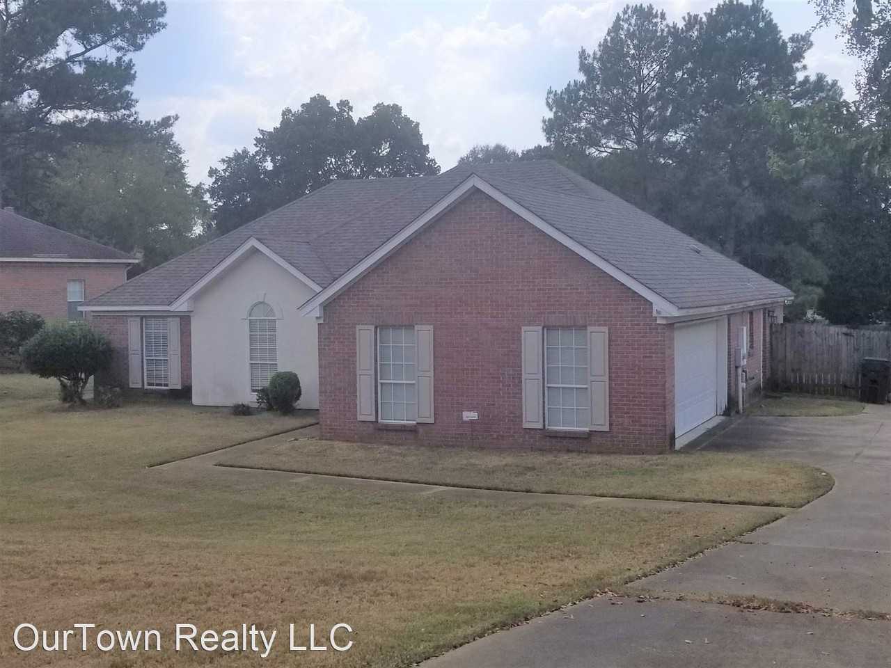 245 Twin Oaks Ln - Photo 3 of 3