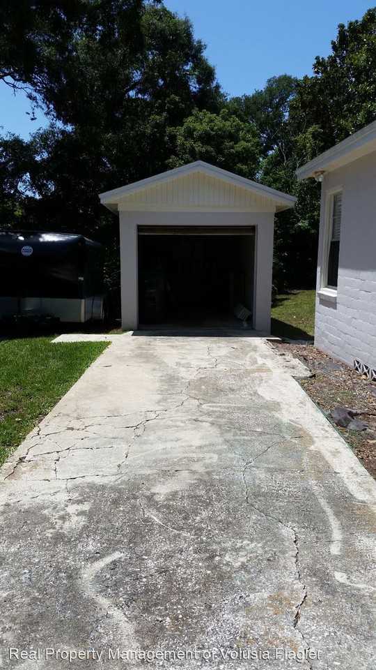 230 Hartford Ave - Photo 3 of 16