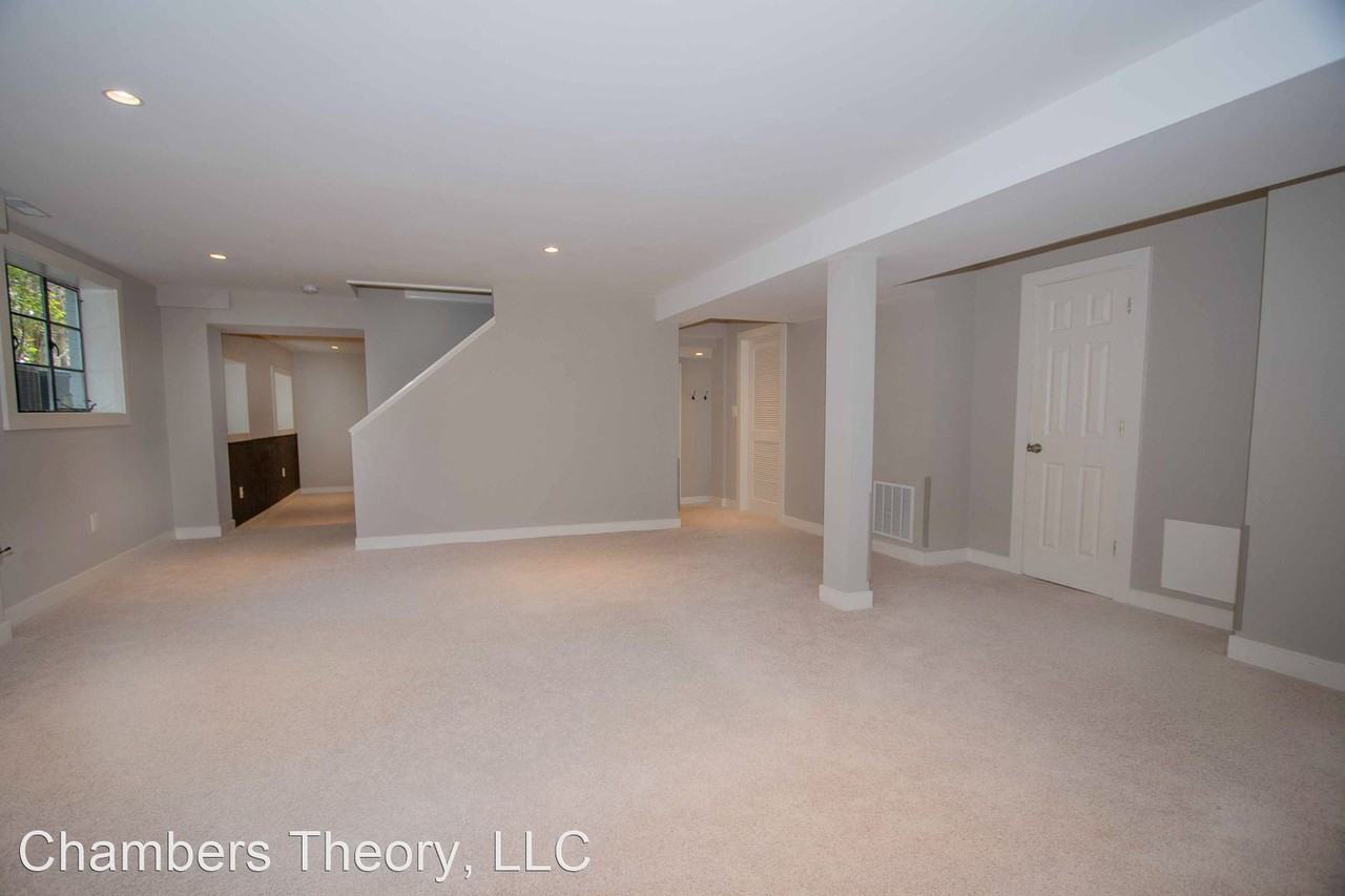 5128 28th St N - Photo 2 of 50