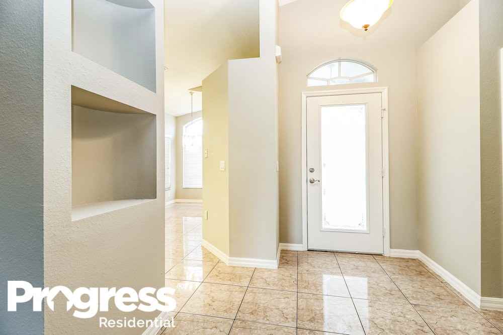 11506 Lounds Ct - Photo 2 of 15