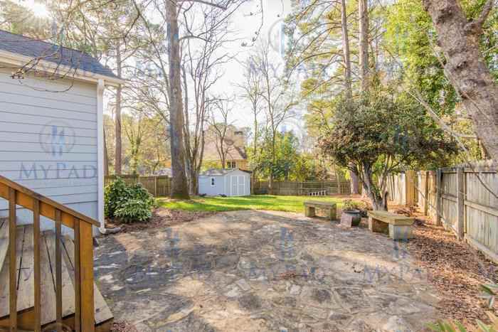 2310 Melante Dr Ne - Photo 2 of 30