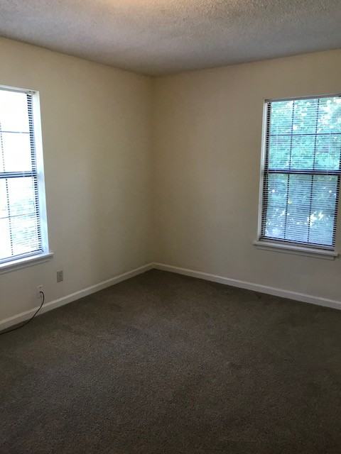 1129 Leaf Avenue - Photo 6 of 9