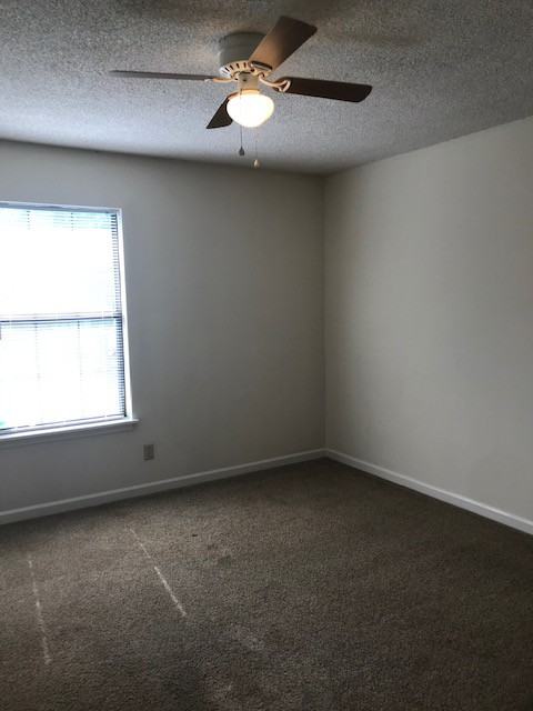 1129 Leaf Avenue - Photo 7 of 9