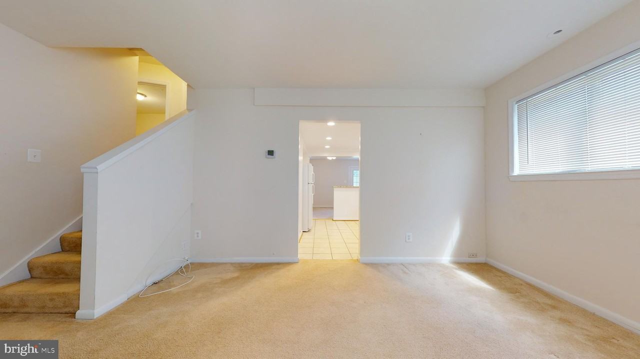 5707 20th St N - Photo 2 of 24