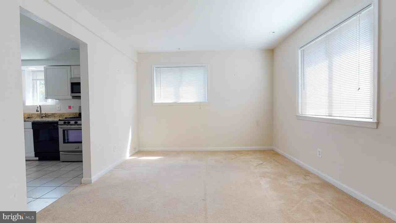 5707 20th St N - Photo 3 of 24