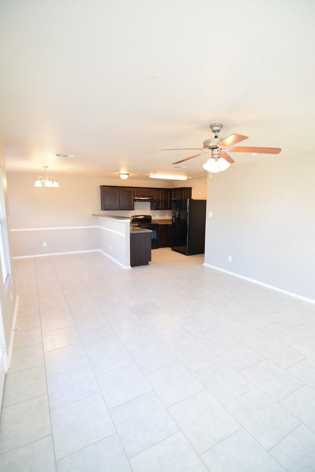 3309 Regency Dr - Photo 7 of 18