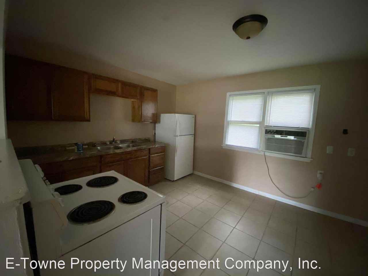 2210 N Independence St - Photo 3 of 13