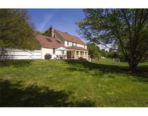 347 North Rd - Photo 2 of 26