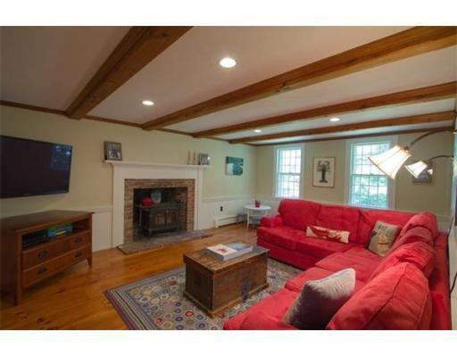 347 North Rd - Photo 3 of 26