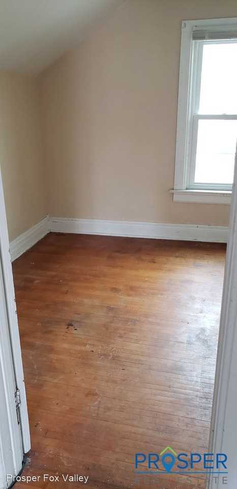 1012 Packard St - Photo 3 of 8