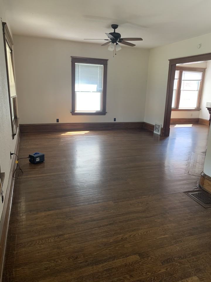 3300 Gillham Rd - Photo 3 of 23