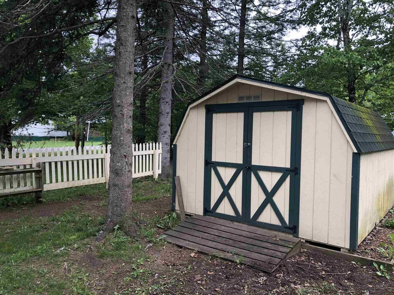 68 Bobbin Mill Rd - Photo 3 of 26