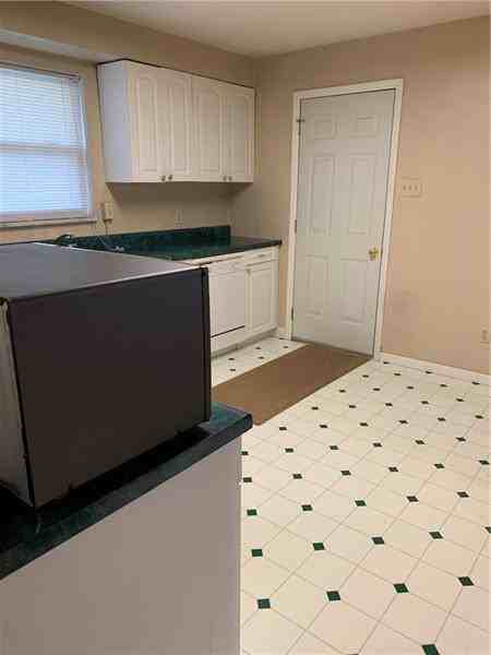 4343 Bristol St - Photo 3 of 10