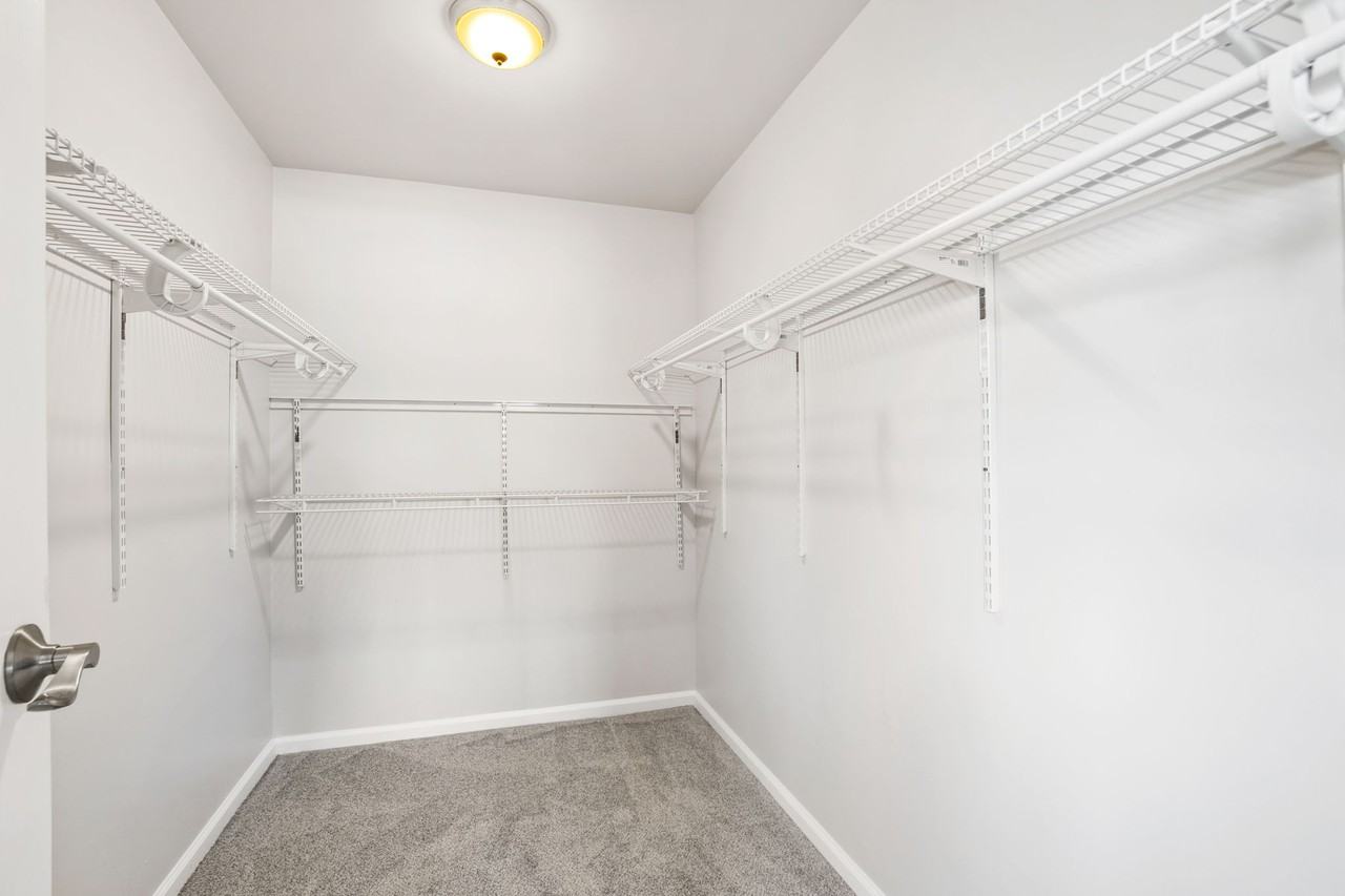 3164 South Wheeling Way #x411 - Photo 7 of 10