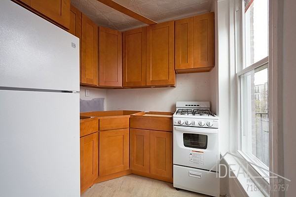 150 Luquer St 3 - Photo 3 of 6