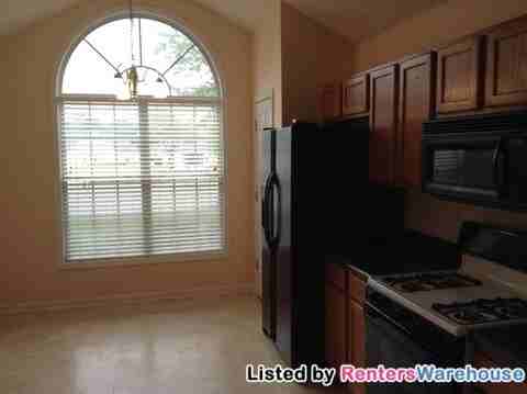 35 Sawgrass Ct - Photo 2 of 7