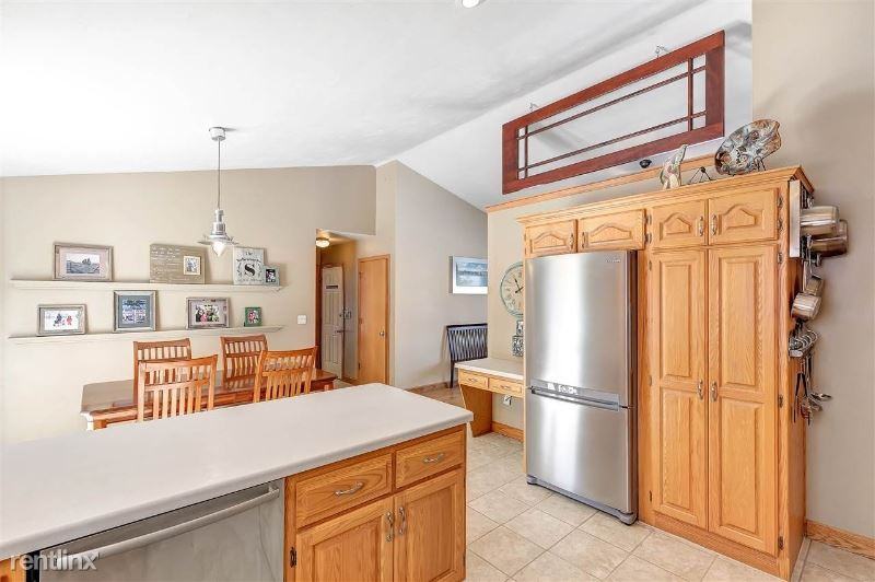 2655 Saint Ann Dr - Photo 3 of 15