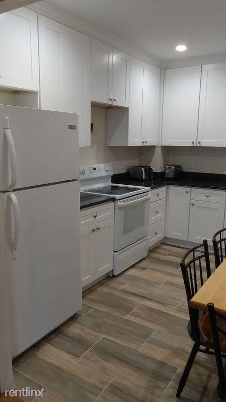 1083 Beacon St - Photo 2 of 6