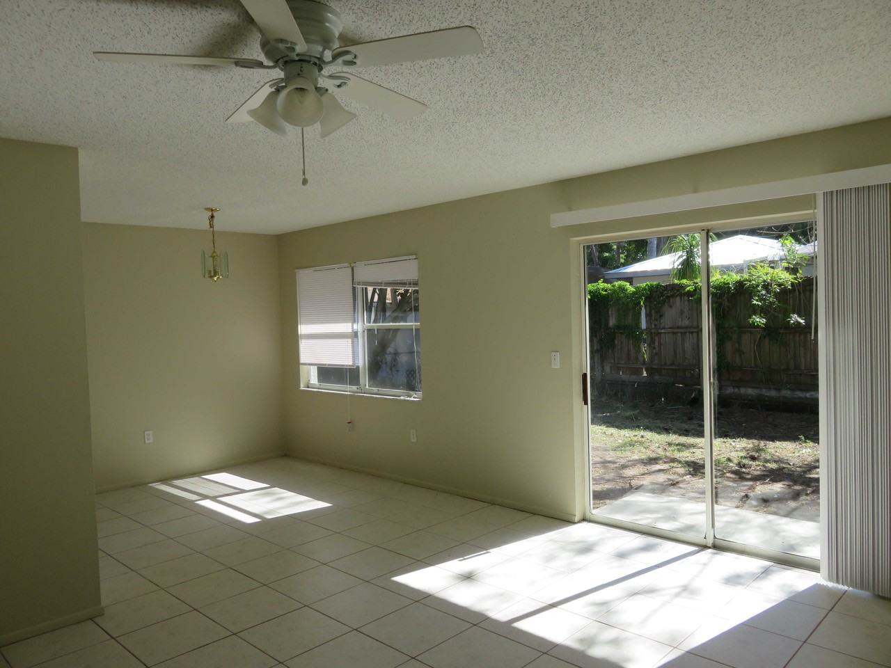 2153 Mcintosh Rd - Photo 3 of 15