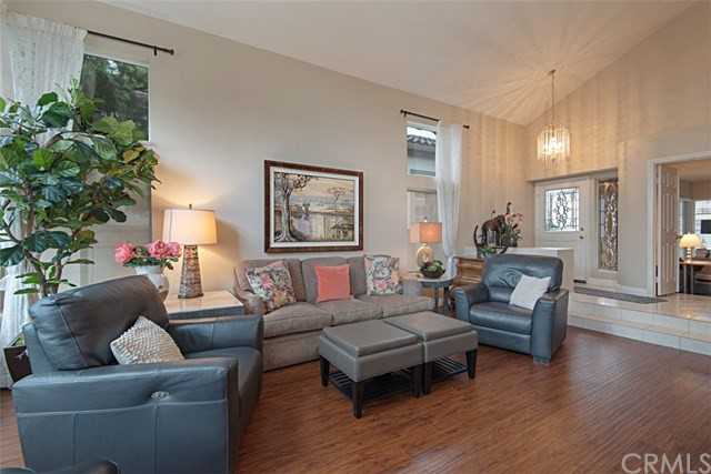 26322 Ibeza Rd - Photo 2 of 30