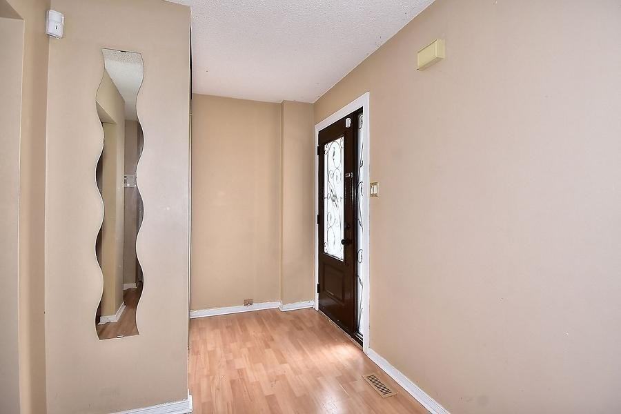 198 Bernard avenue - Photo 2 of 4