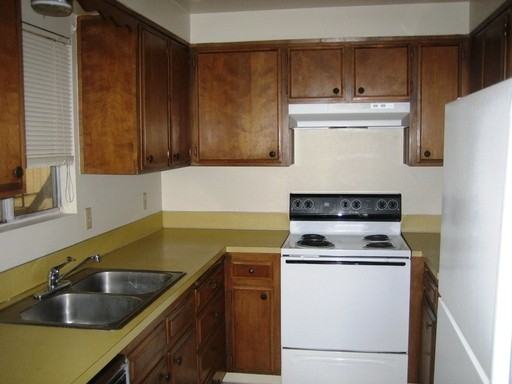 3771 Liberty Rd S - Photo 3 of 6