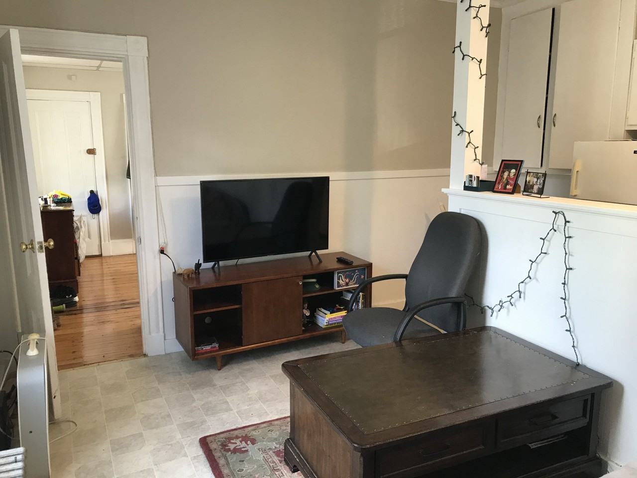 88 Dover St - Photo 3 of 4