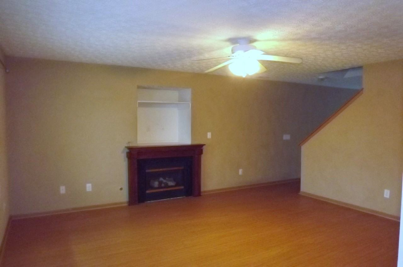 6238 Early Light Dr - Photo 3 of 18