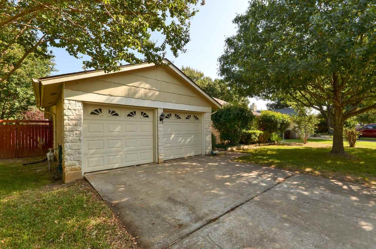 1604 E Messick Loop - Photo 2 of 30