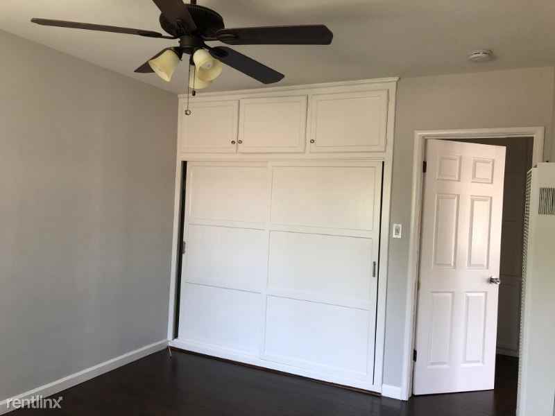 1417 Rock Glen Ave - Photo 3 of 10