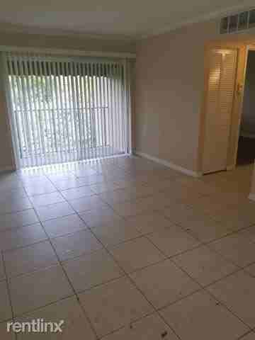 1141 Lake Victoria Dr