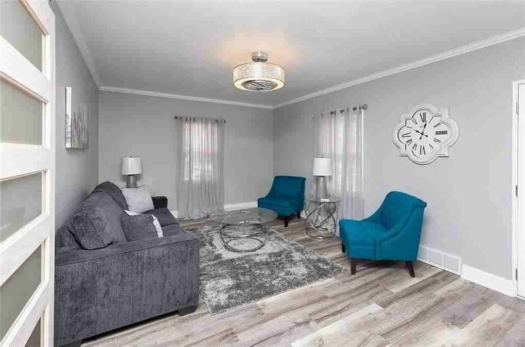 4124 3rd St - Photo 2 of 19