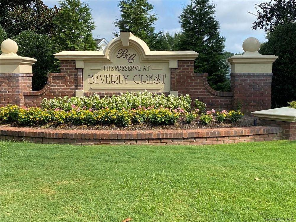 6879 Rothchild Dr - Photo 3 of 16