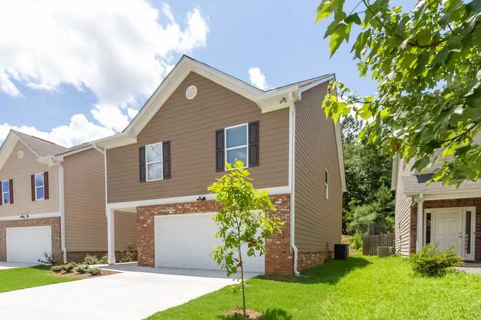 474 Kirkland Dr - Photo 2 of 50