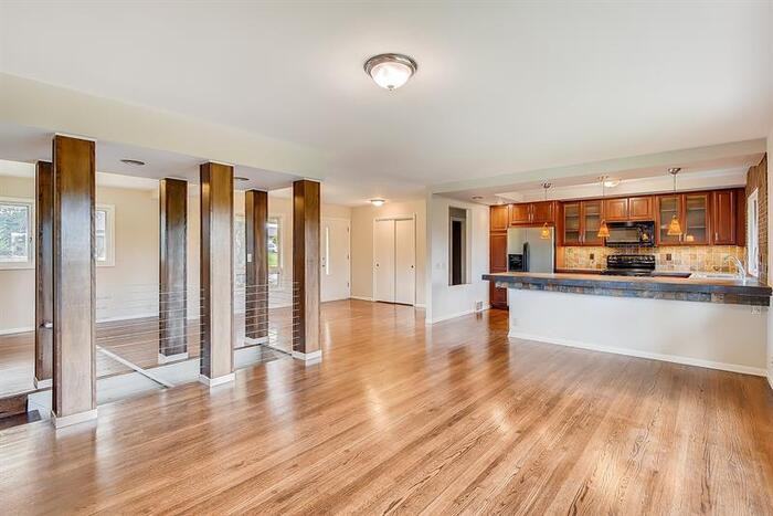 2341 Sumter Ave S - Photo 3 of 12