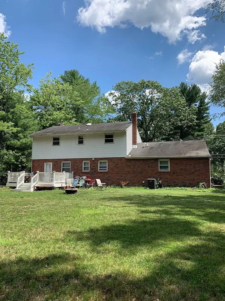 301 Lehigh Rd N - Photo 3 of 14