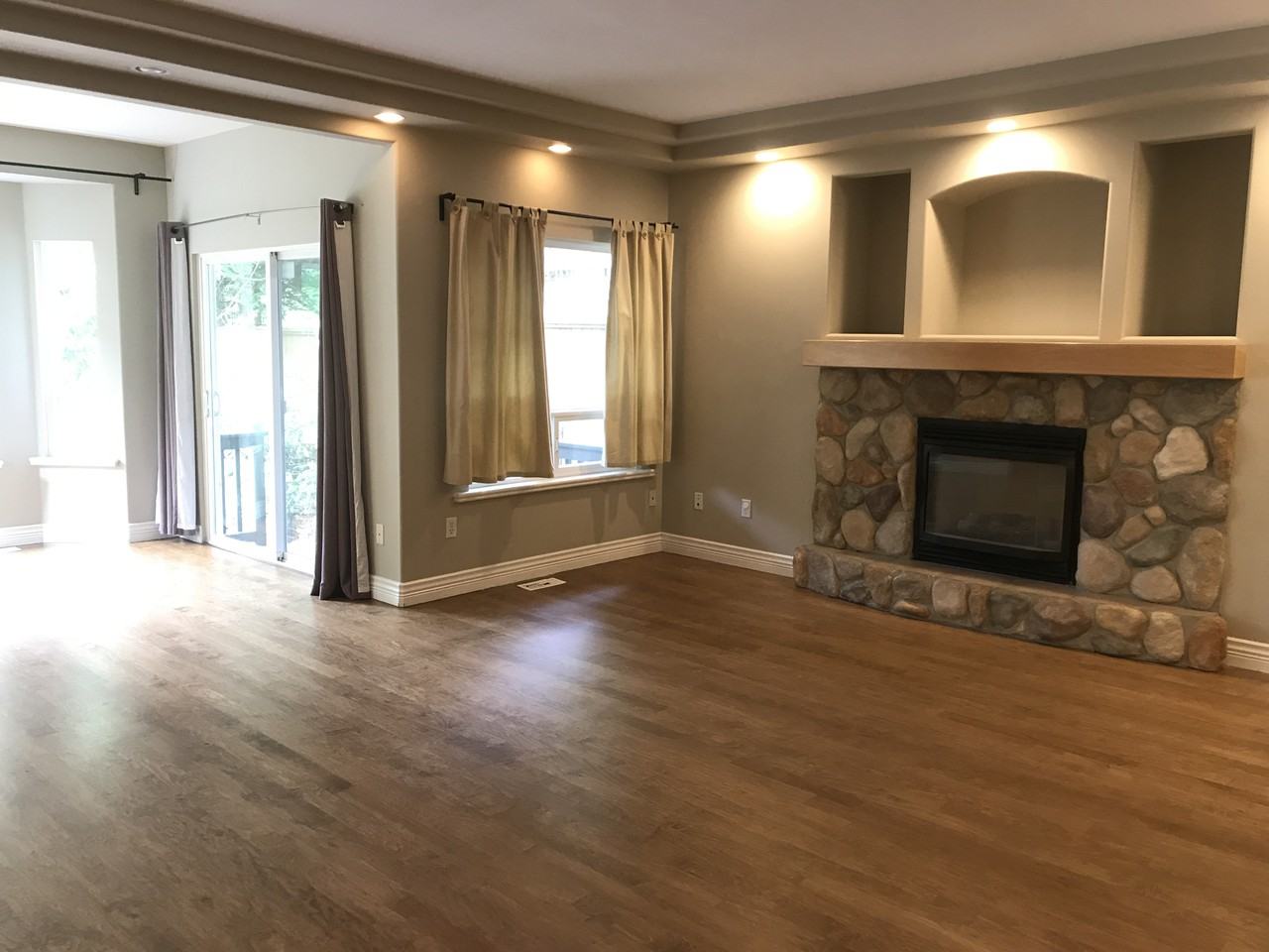 1720 Paddock Drive - Photo 3 of 9