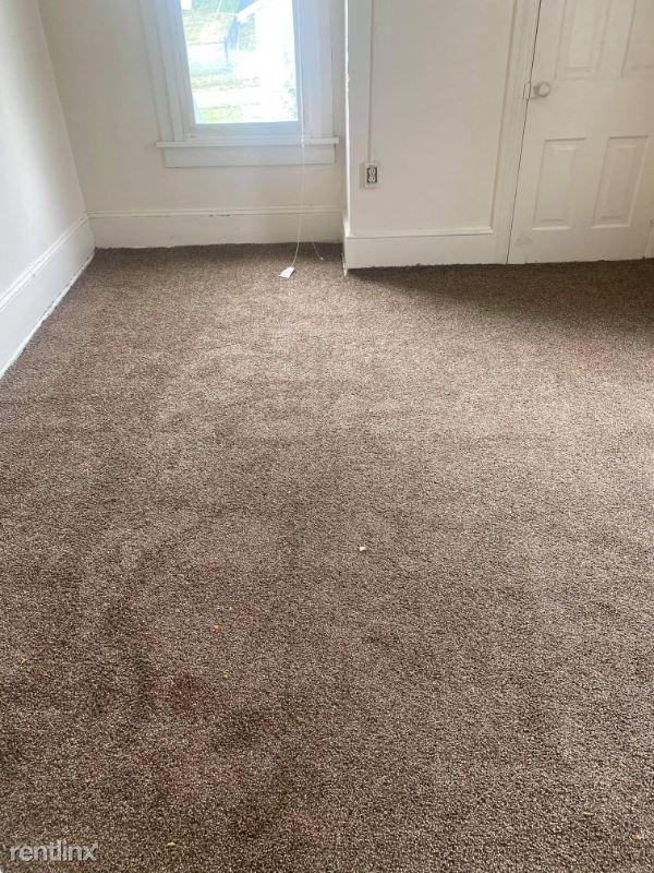 317 1st Ave - Photo 2 of 6