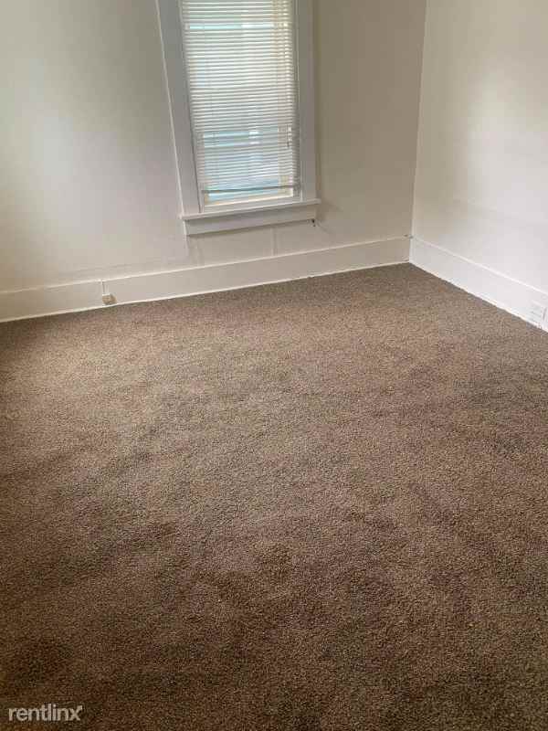 317 1st Ave - Photo 3 of 6