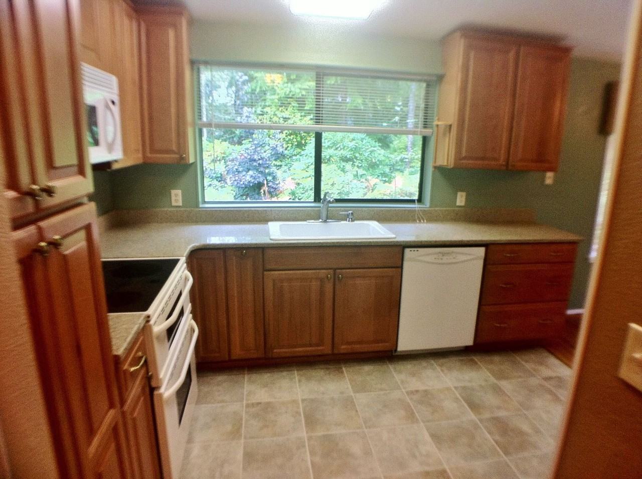 849 Nw Pioneer Hill Rd - Photo 2 of 21