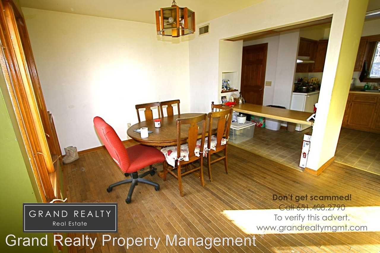 2417 Como Avenue SE - Photo 2 of 8