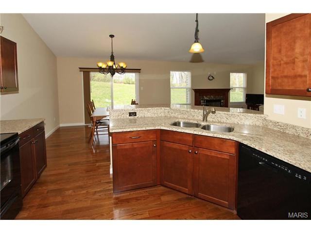 3365 Bridgeton Trails Dr - Photo 3 of 18